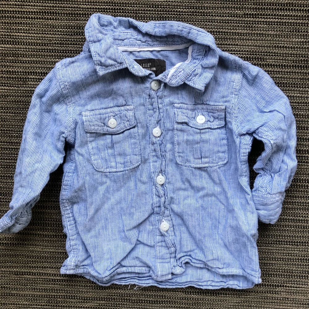 🌟H&M long sleeve Baby Boy button down Shirt 4-6mo